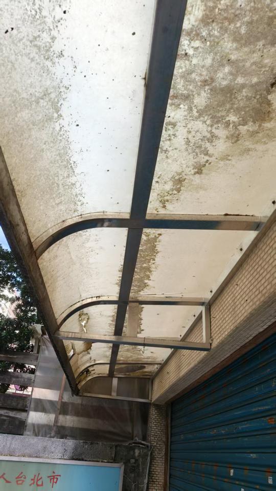 遮雨棚安裝案件圖片