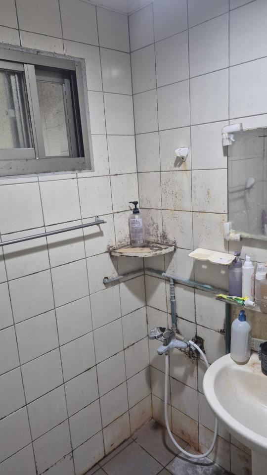 浴室除霉清潔案件圖片