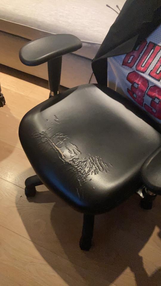 沙發修理案件圖片