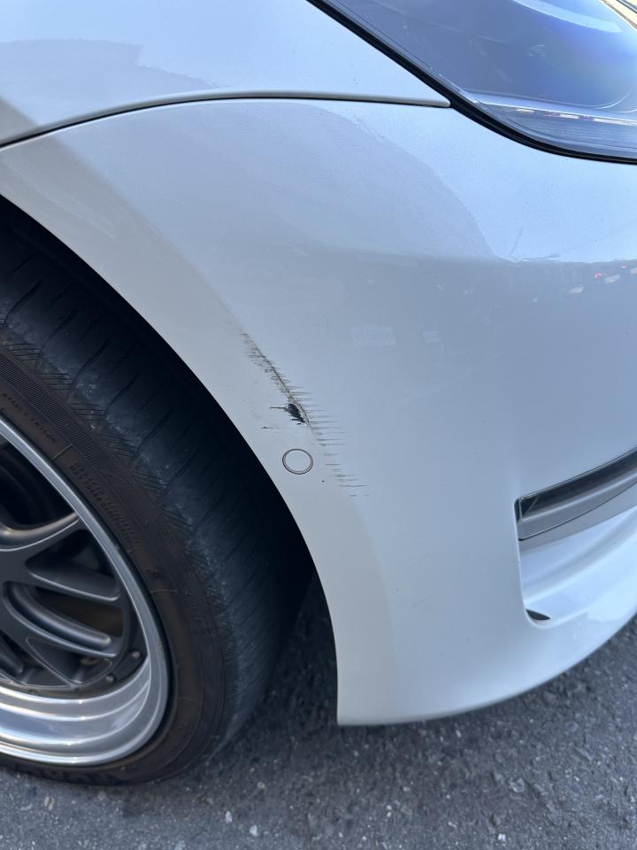 汽車板金烤漆案件圖片