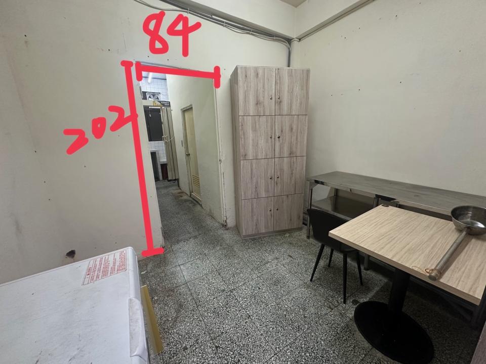 門片安裝案件圖片