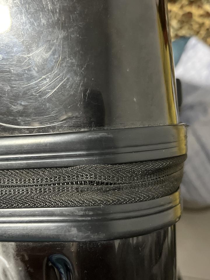 行李箱維修案件圖片