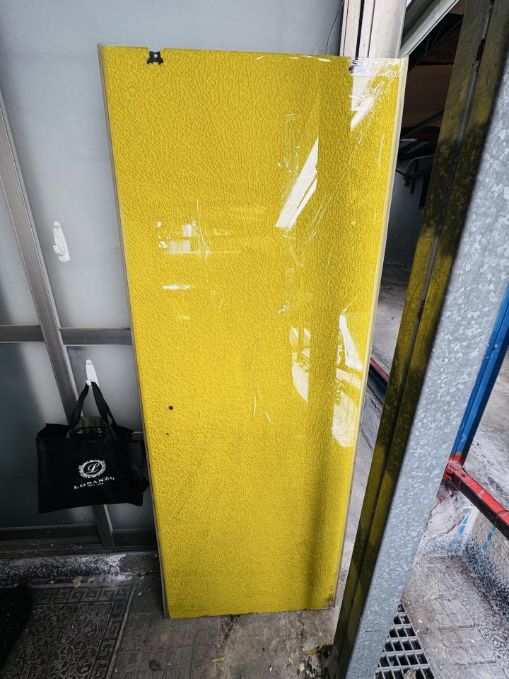 烤漆玻璃案件圖片