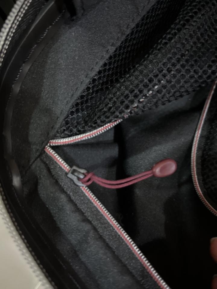 行李箱維修案件圖片