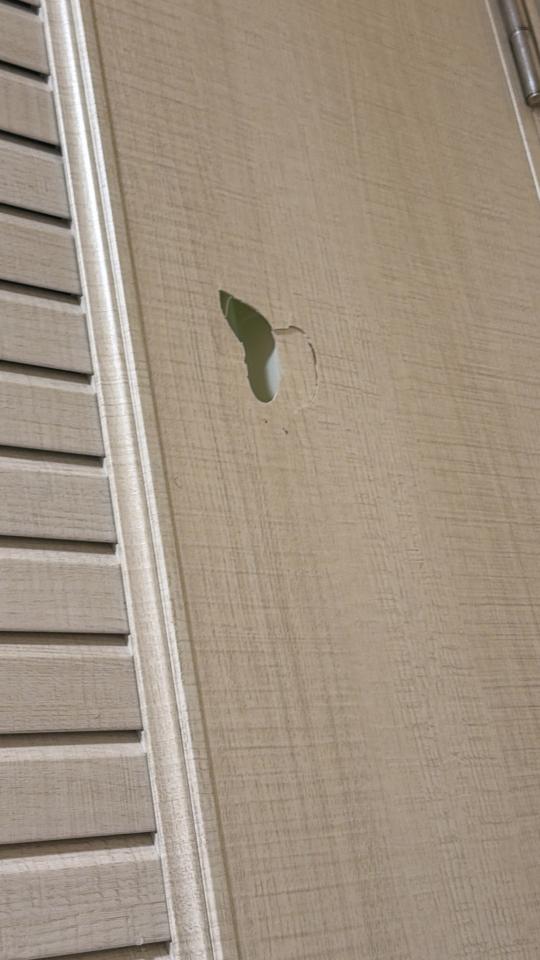 門片維修案件圖片