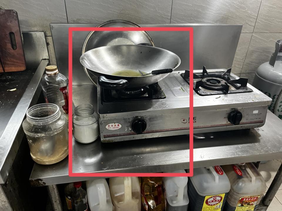 瓦斯爐安裝維修案件圖片