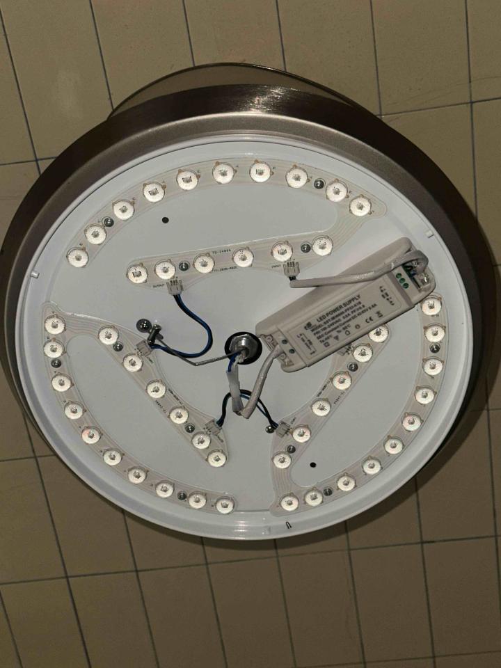 燈具維修案件圖片