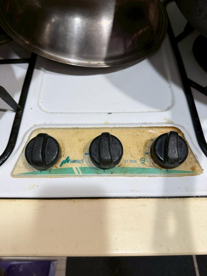 瓦斯爐安裝維修案件圖片