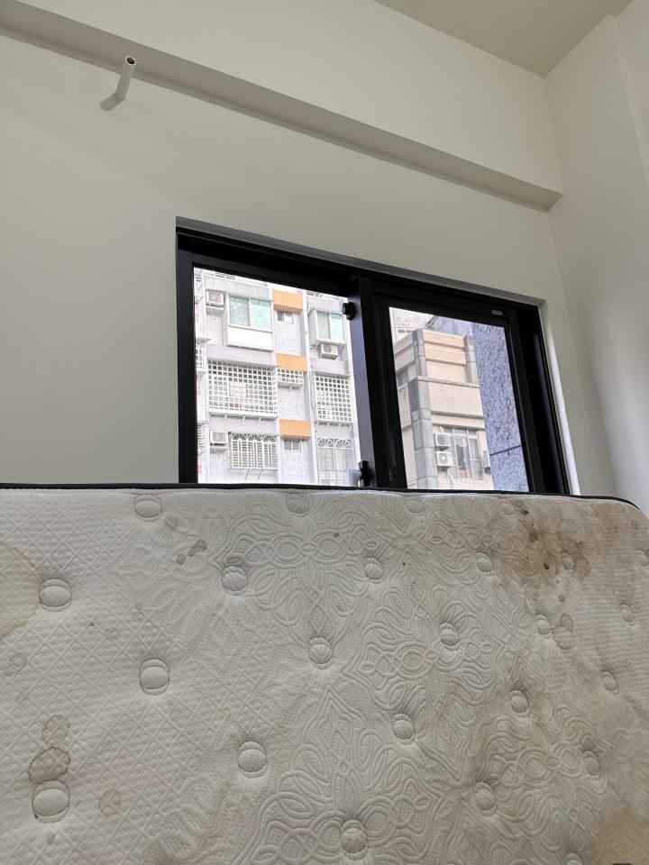 窗簾安裝維修案件圖片