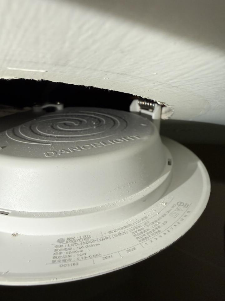 燈具維修案件圖片