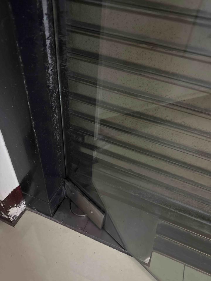 玻璃門案件圖片