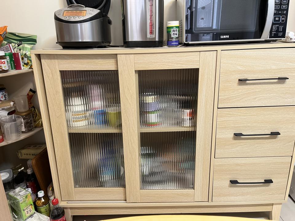 櫥櫃門片更換案件圖片