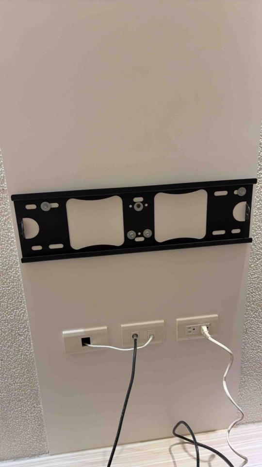 電視壁掛架安裝案件圖片