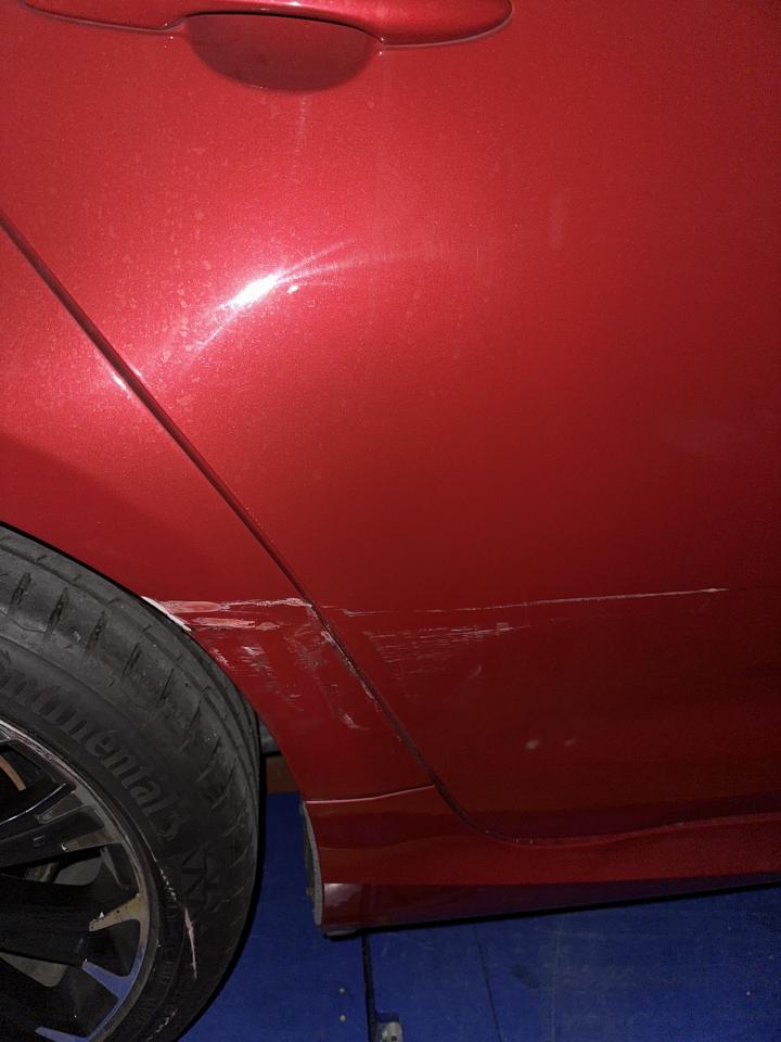 汽車板金烤漆案件圖片