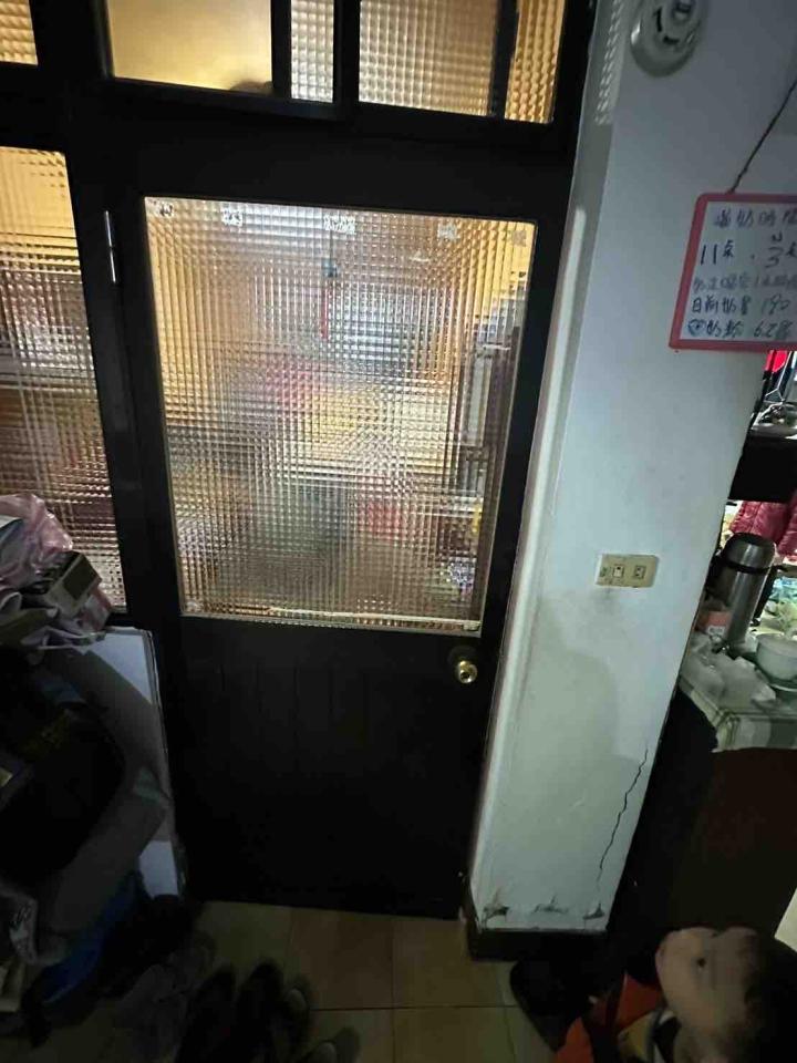 鋁門窗案件圖片