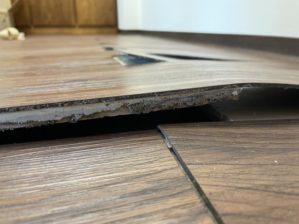 地板維修案件圖片