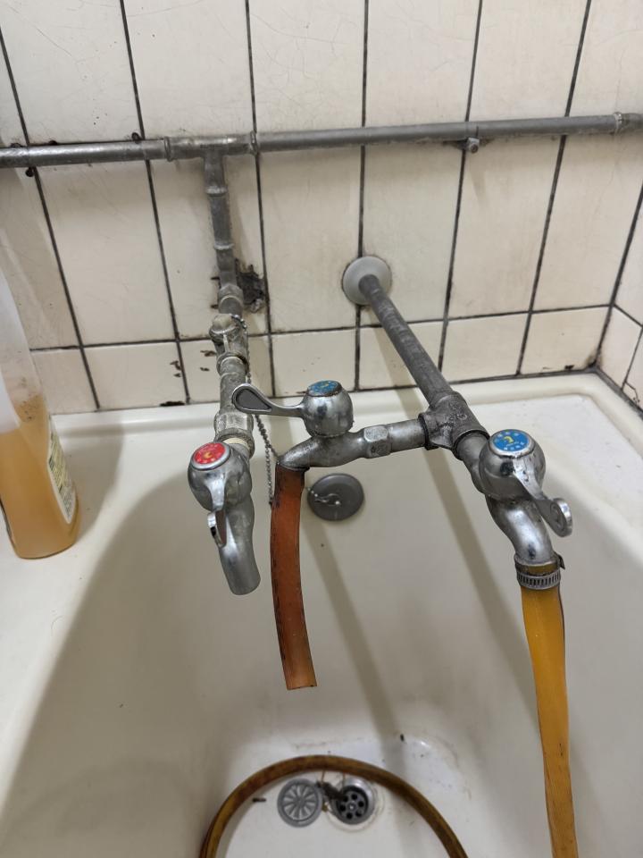 水龍頭裝修案件圖片