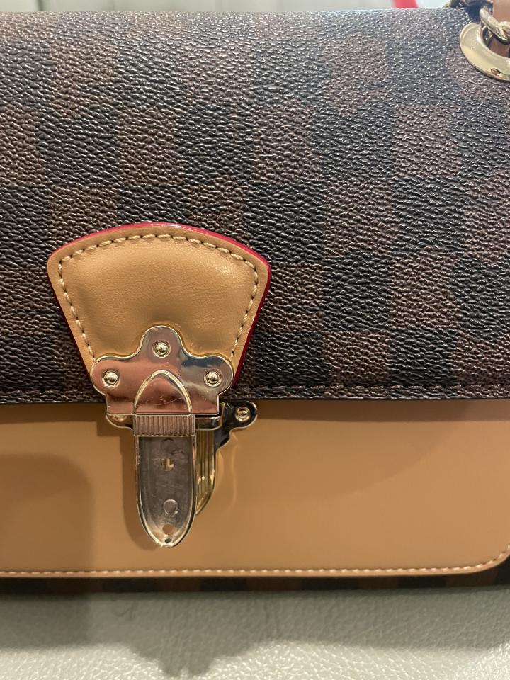 修鞋修包案件圖片