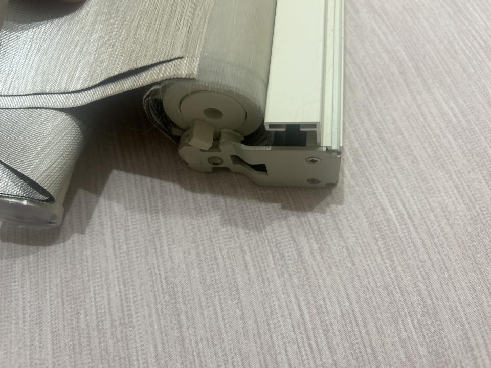 窗簾安裝維修案件圖片