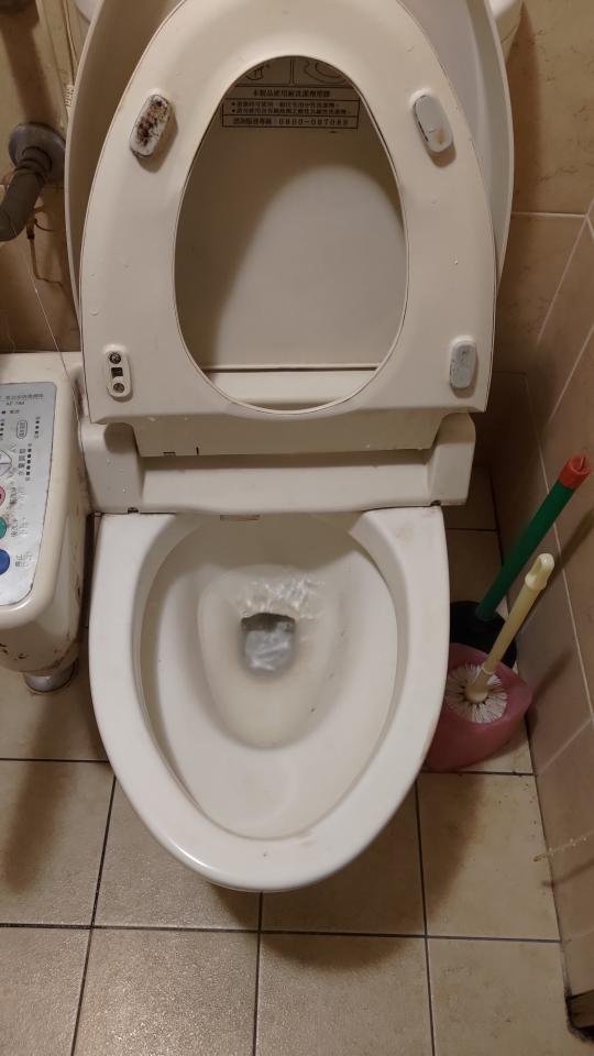 馬桶裝修案件圖片