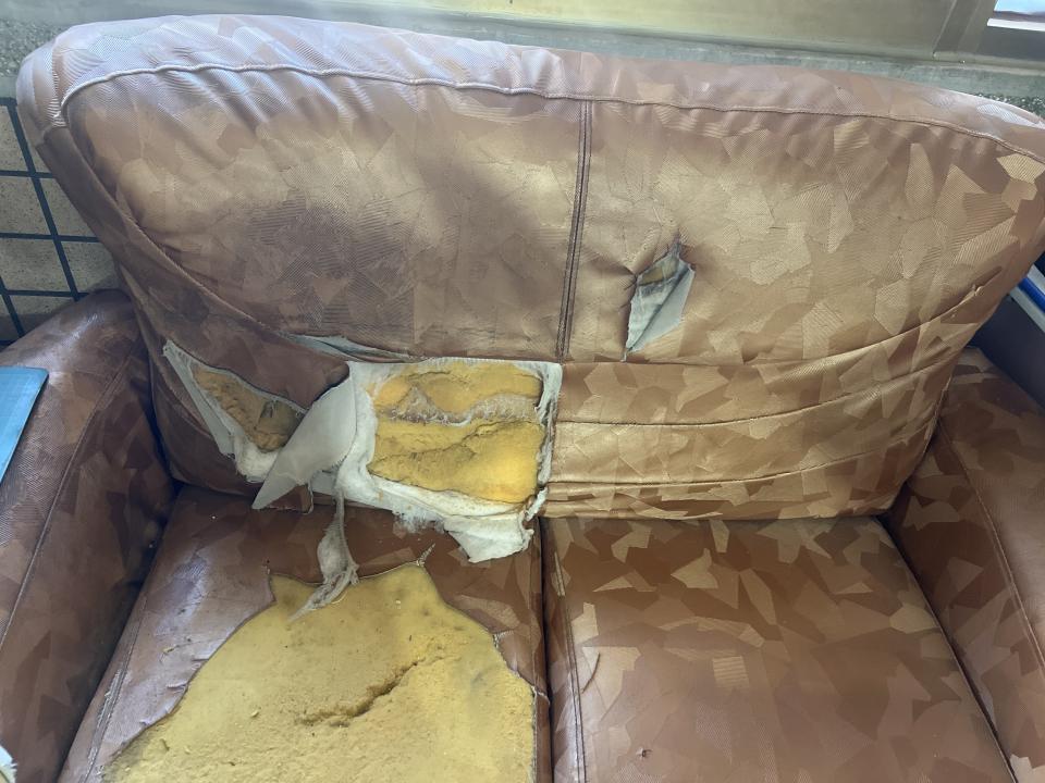 沙發修理案件圖片