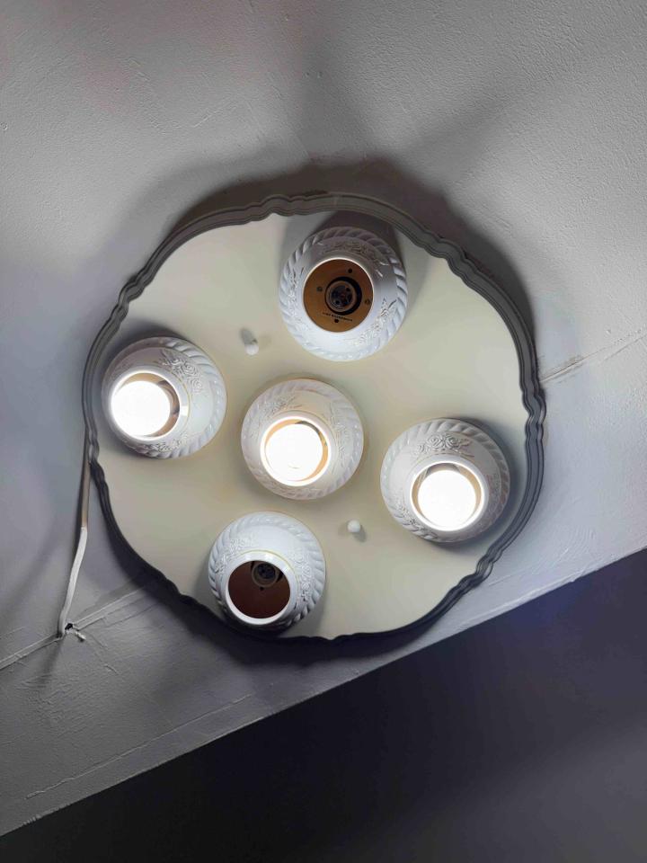 燈具安裝案件圖片