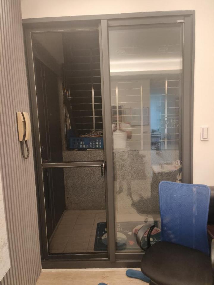 窗戶維修案件圖片