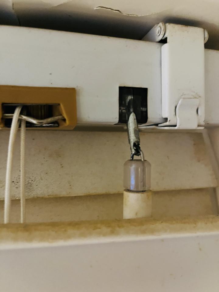 百葉窗安裝案件圖片