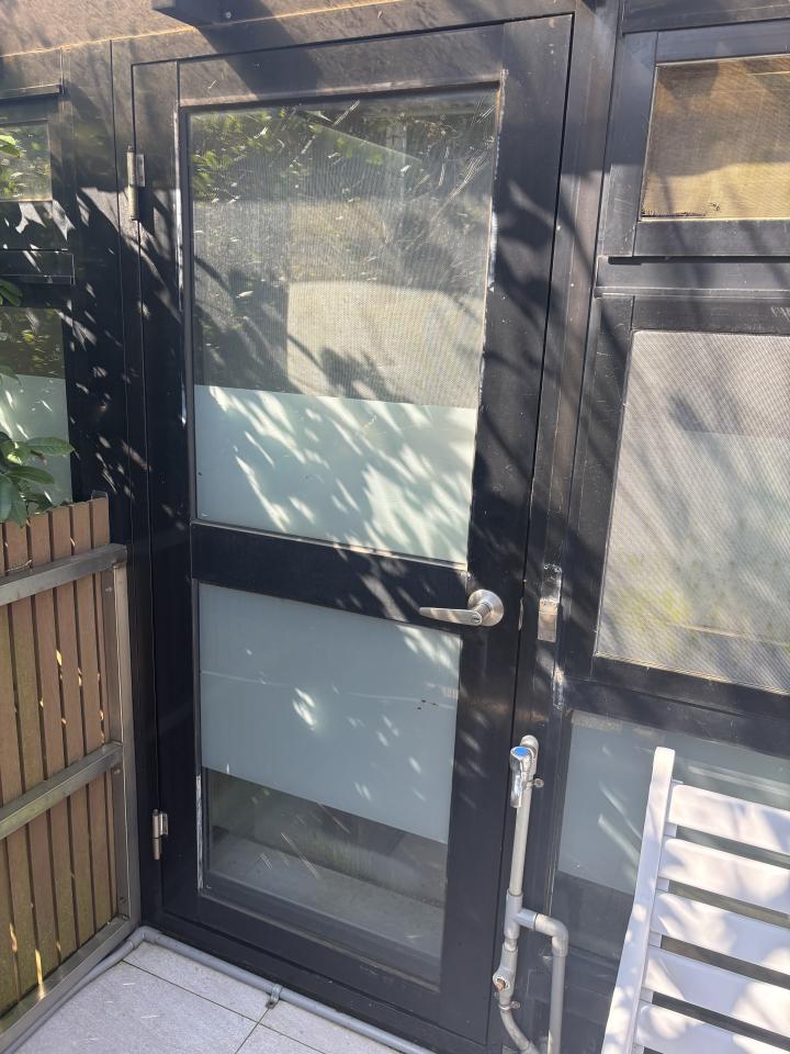 鋁門窗案件圖片