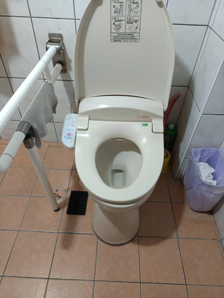 浴室扶手安裝案件圖片