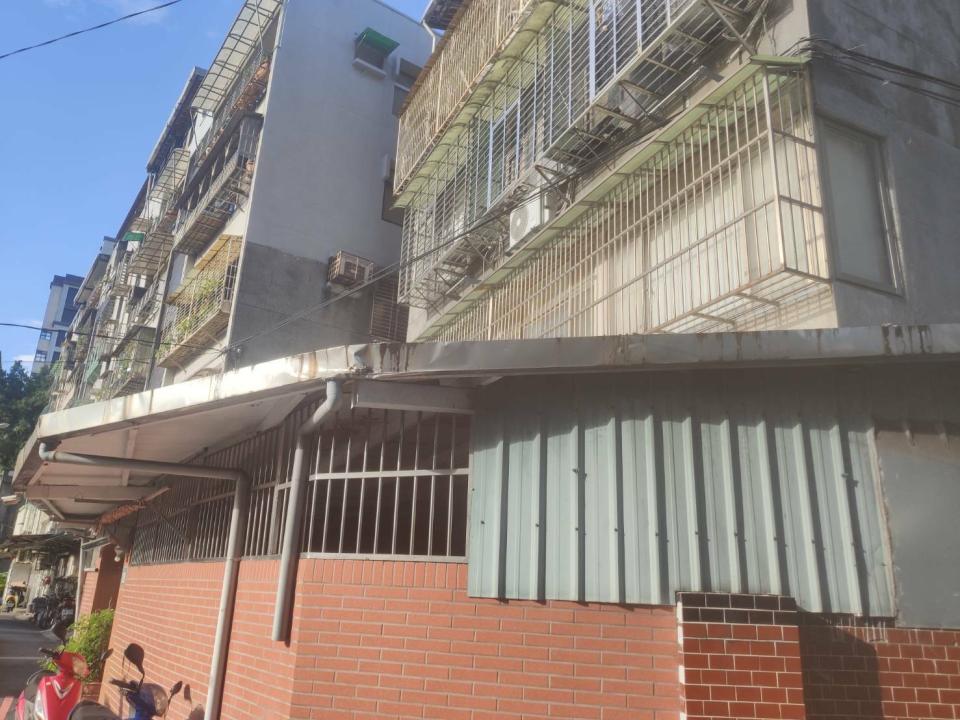 採光罩案件圖片