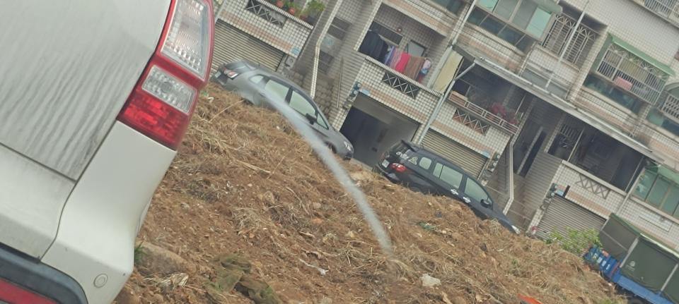 汽車玻璃修補案件圖片