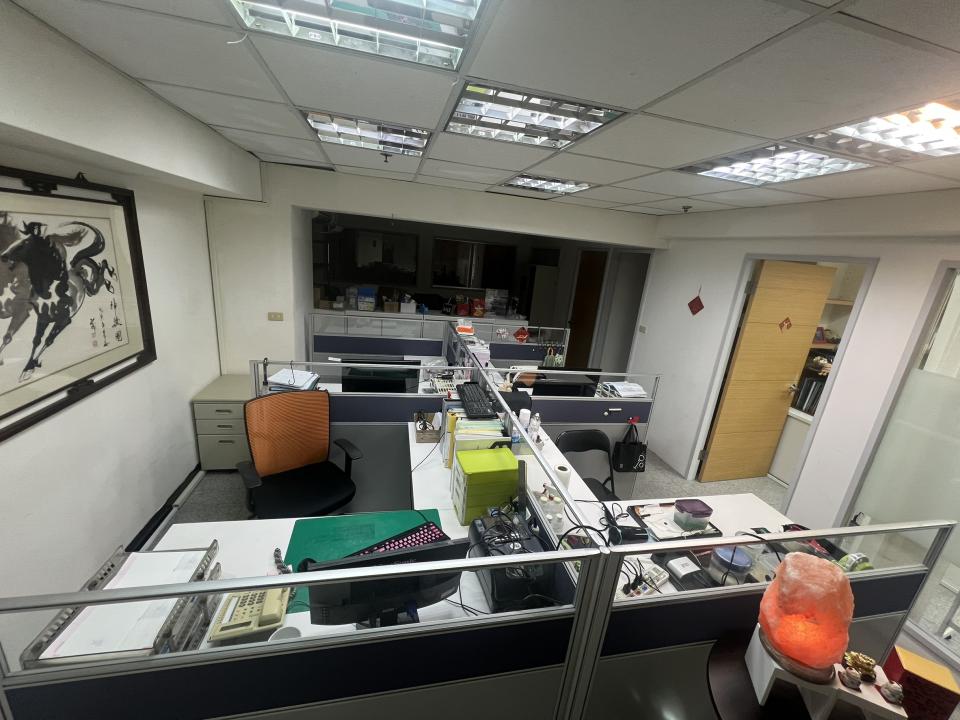 辦公家具回收案件圖片