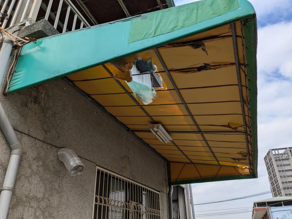 遮雨棚安裝案件圖片