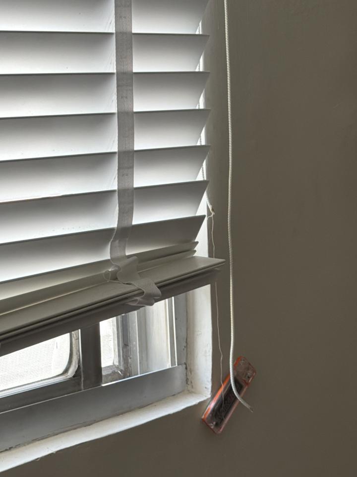 窗簾安裝維修案件圖片