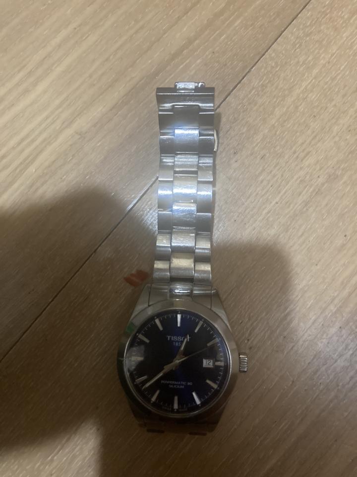 鐘錶行案件圖片