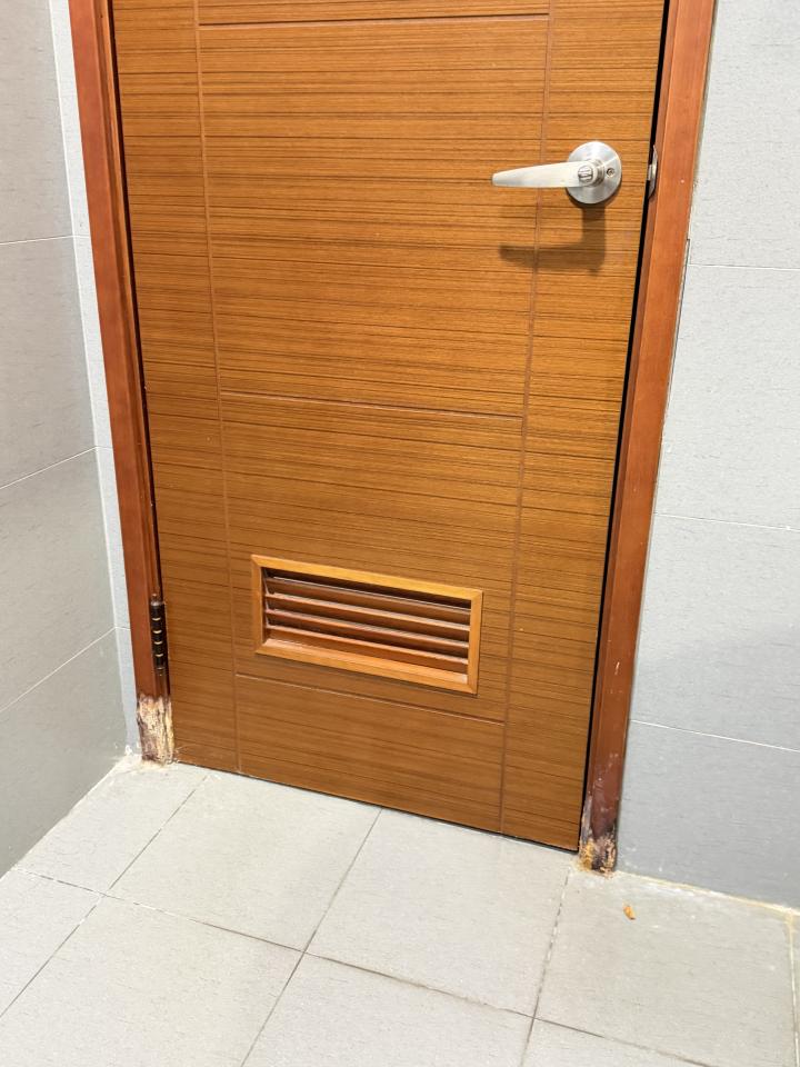 浴室門案件圖片