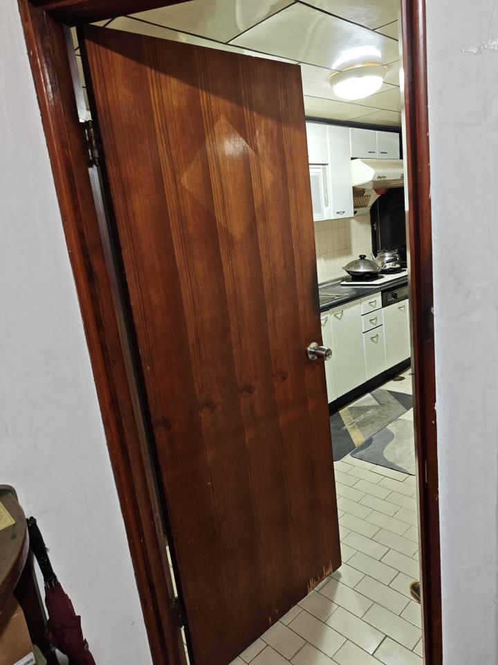 門片維修案件圖片