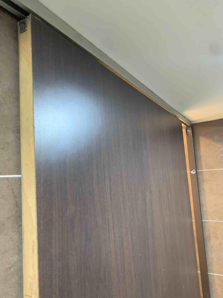 門片維修案件圖片