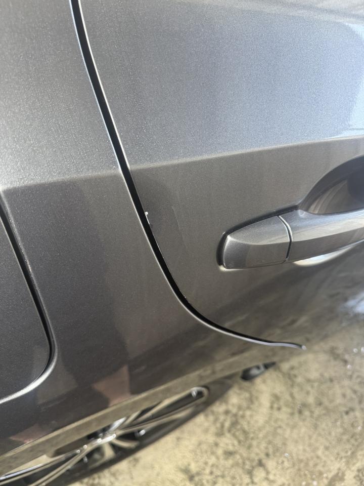 汽車板金烤漆案件圖片