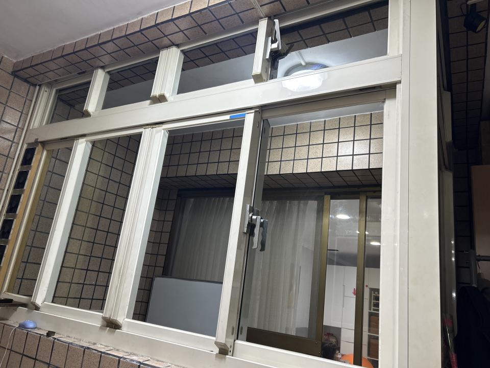 窗戶維修案件圖片