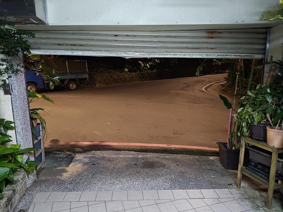 鐵捲門維修案件圖片