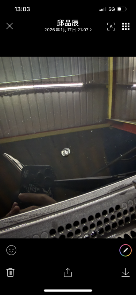 汽車玻璃修補案件圖片