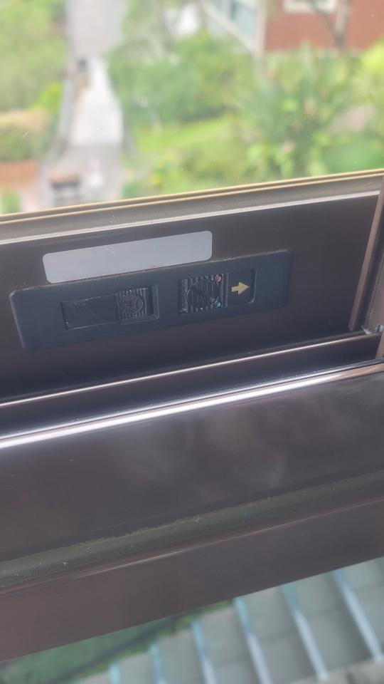 鋁門窗案件圖片