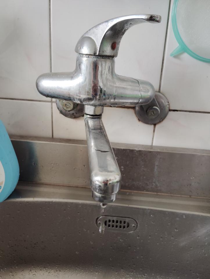 水龍頭裝修案件圖片