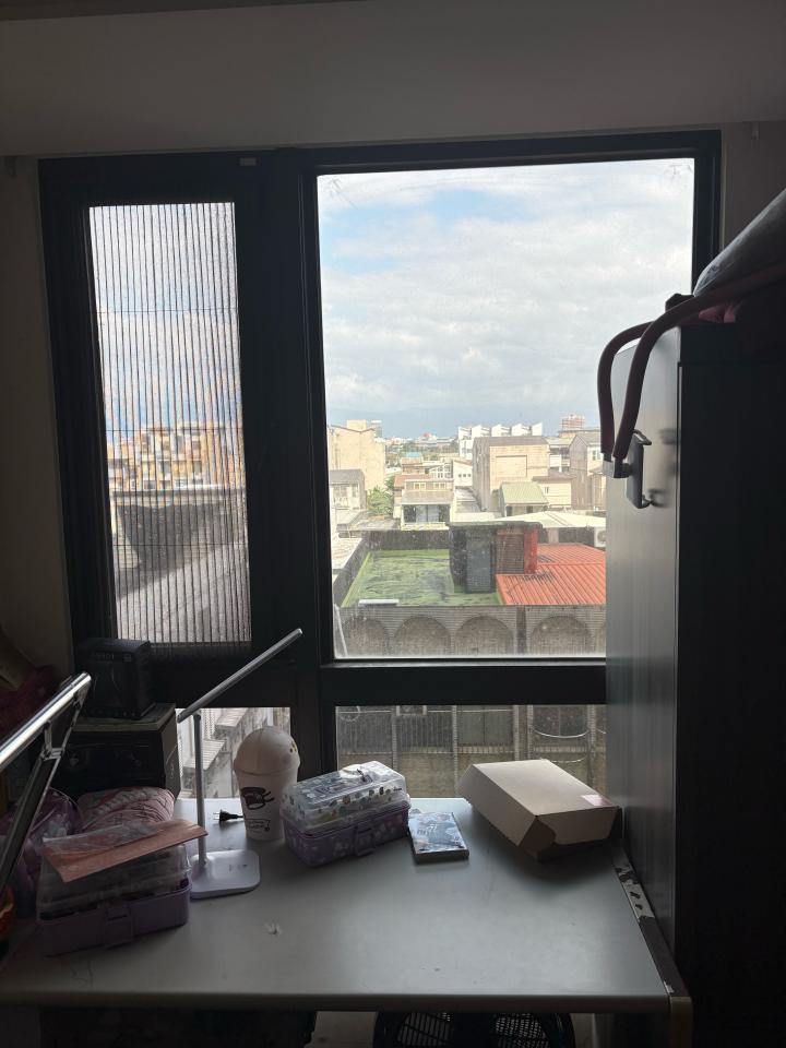 窗簾安裝維修案件圖片