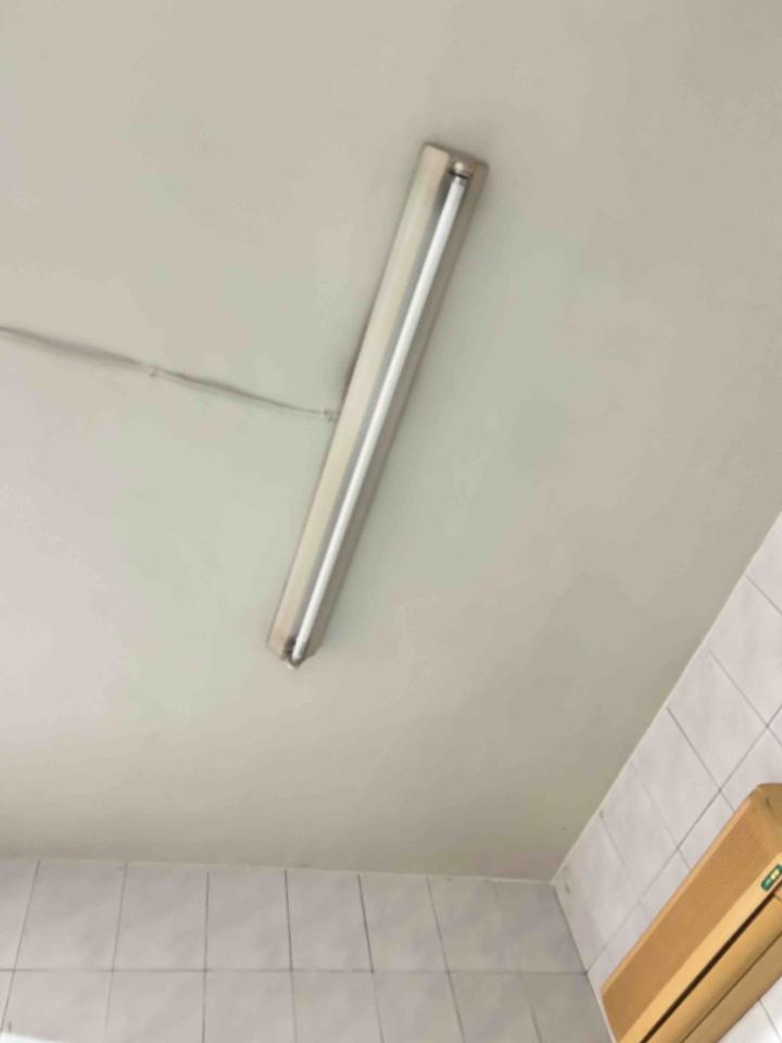 燈具維修案件圖片