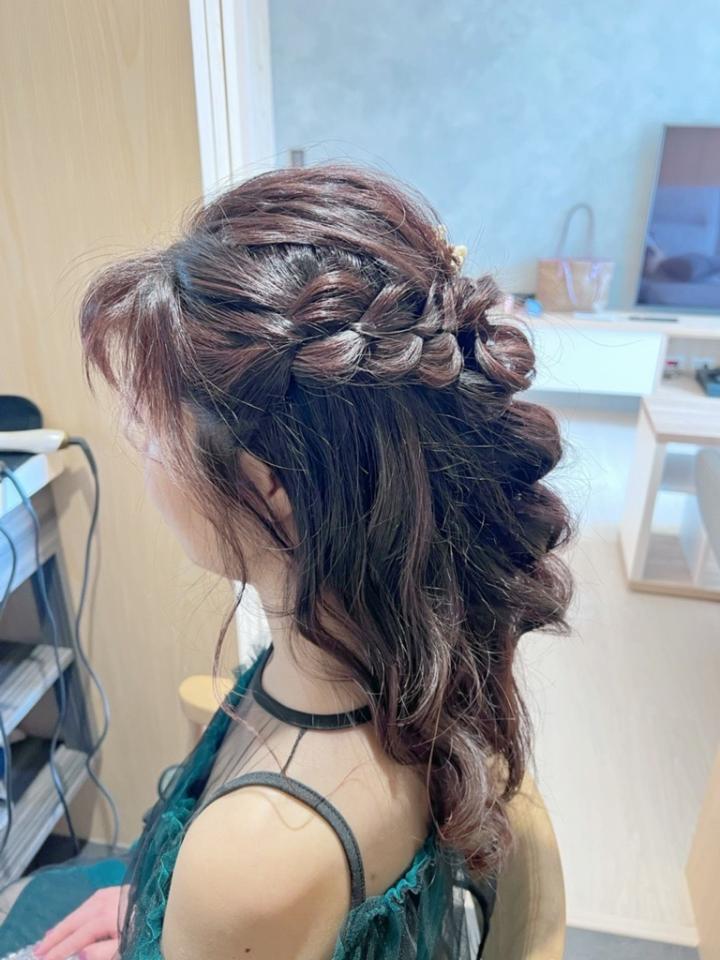 妝髮造型師案件圖片