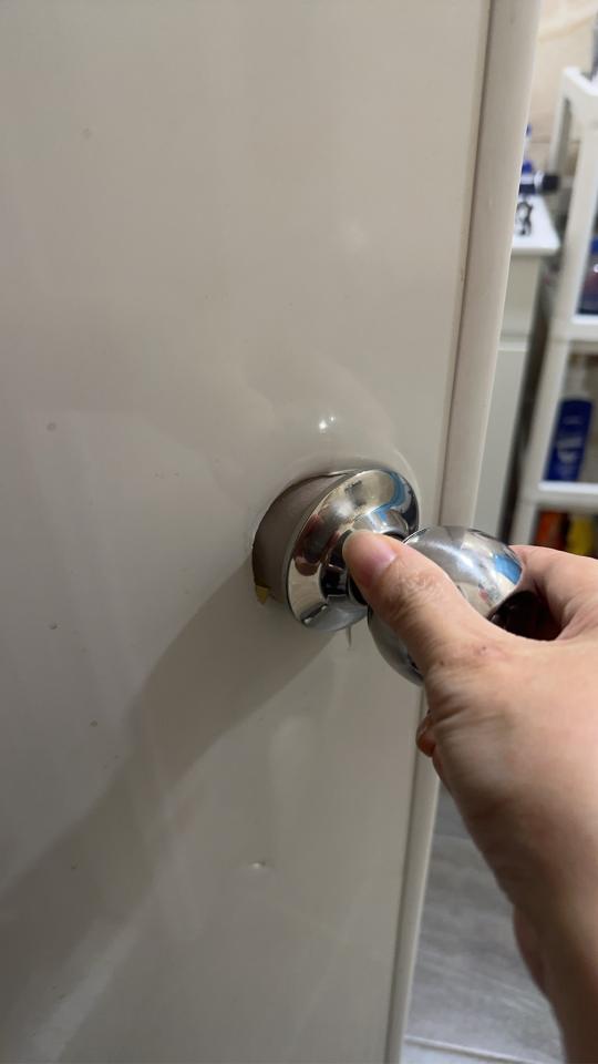 浴室門案件圖片