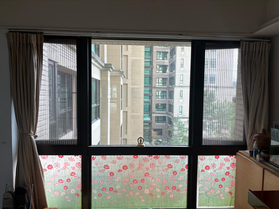 窗簾安裝維修案件圖片